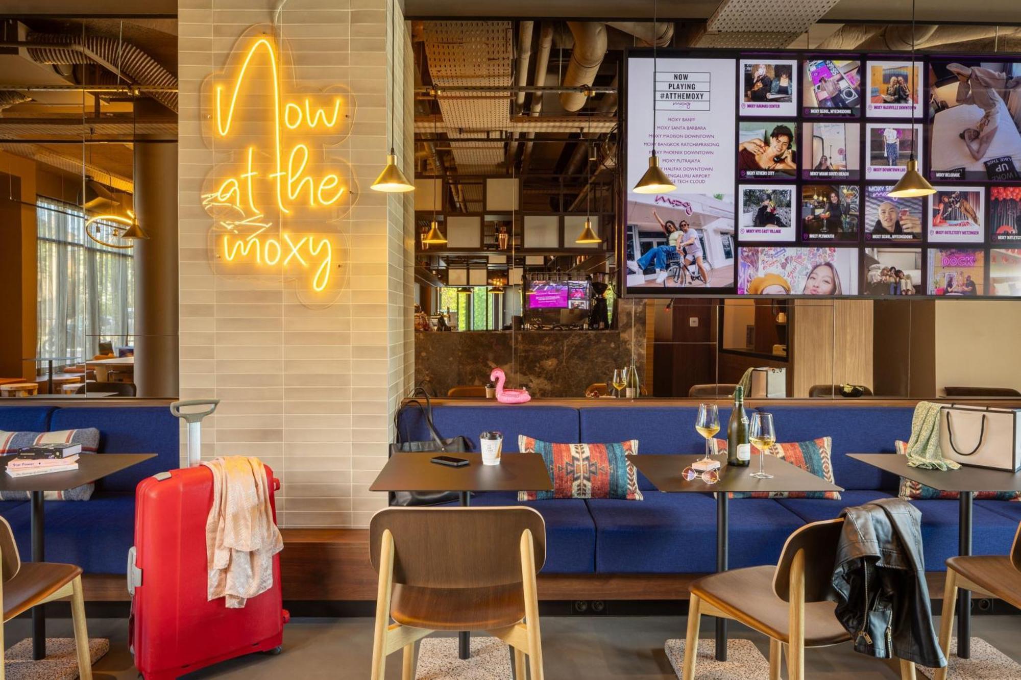 Moxy Paris 클라마르 외부 사진